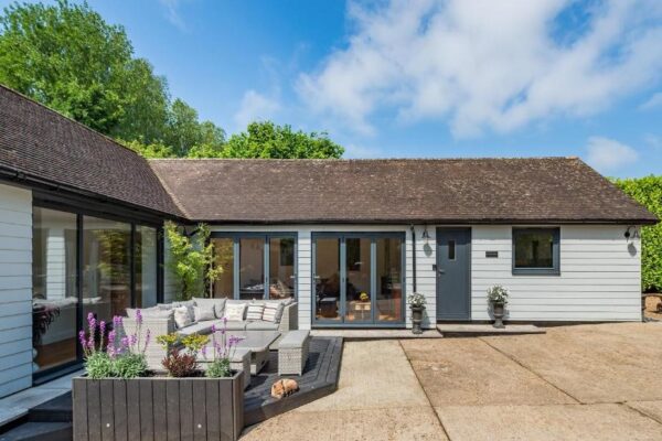 Foxton Barn and Lodge